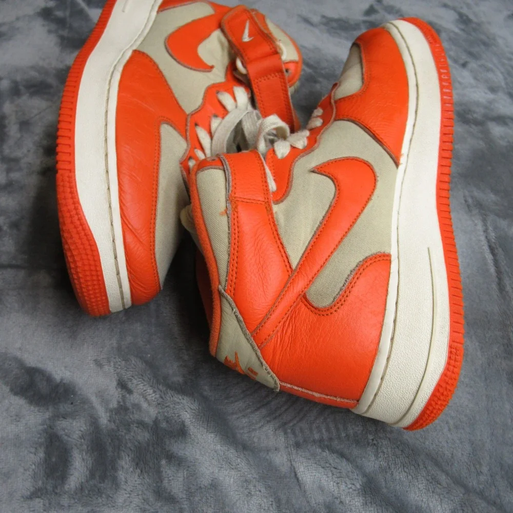 Nike Sneakers Mens US 9 Safety Orange Leather Air Force 1 07' Mid‎ High Lace Up